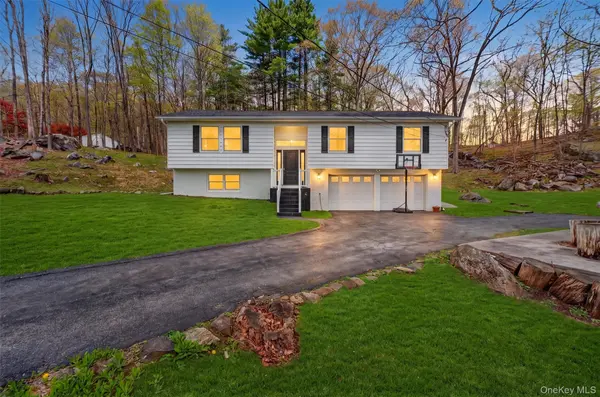 58 Englewood TER, Mahopac, NY 10541