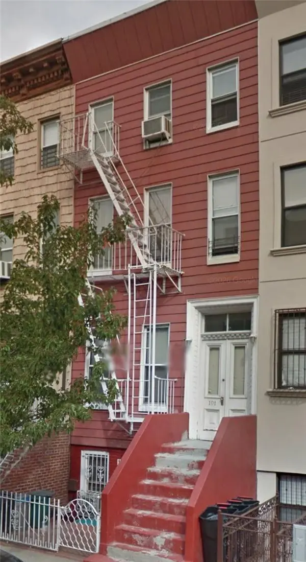 101 Franklin AVE, Brooklyn, NY 11205