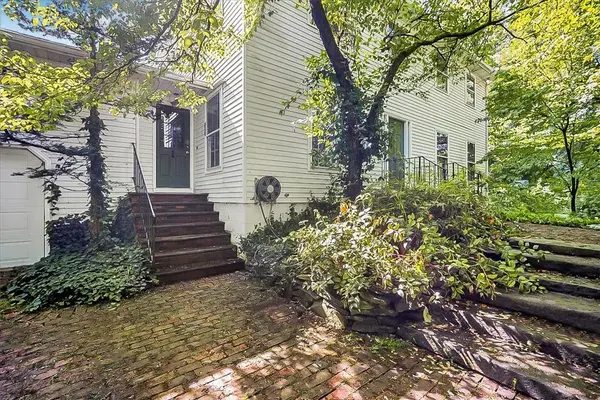 236 N Grand AVE, Poughkeepsie, NY 12603