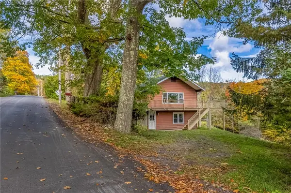 430 Rt 32C,  Ashland,  NY 12407