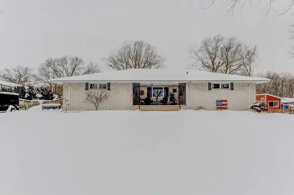 3806 Gill ST, Hobart, IN 46342