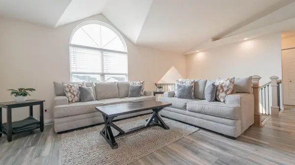 7465 Wrencote CT, Portage, IN 46368