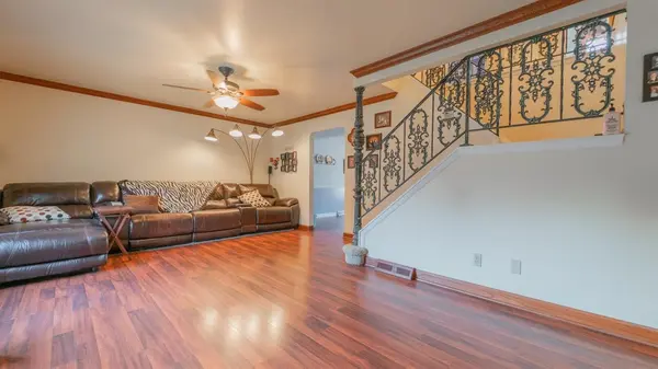 1616 W 96th Avenue, Crown Point, IN 46307