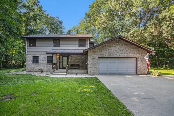 218 Woodsview Street, Michigan City, IN 46360