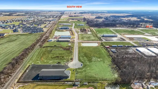 13801 Alexander ST, Cedar Lake, IN 46303