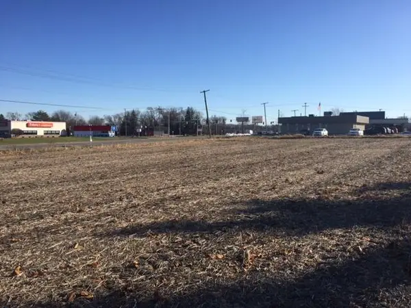 32-44 E Lincoln DR, Schererville, IN 46375
