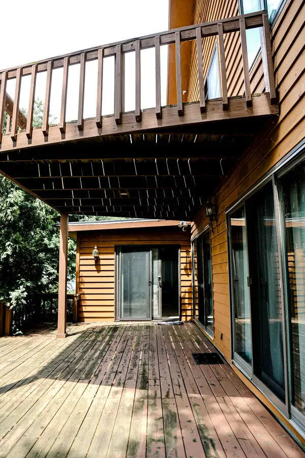 1500 N Lake Shore DR, Kewanna, IN 46939