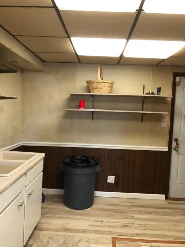 8204 Kennedy AVE, Highland, IN 46322