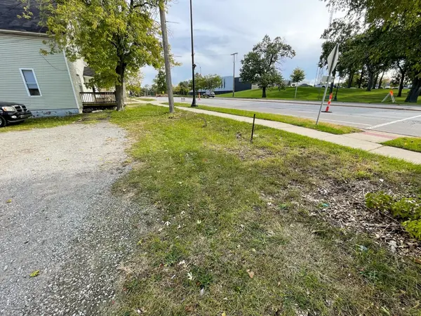 109 Combs ST, Michigan City, IN 46360