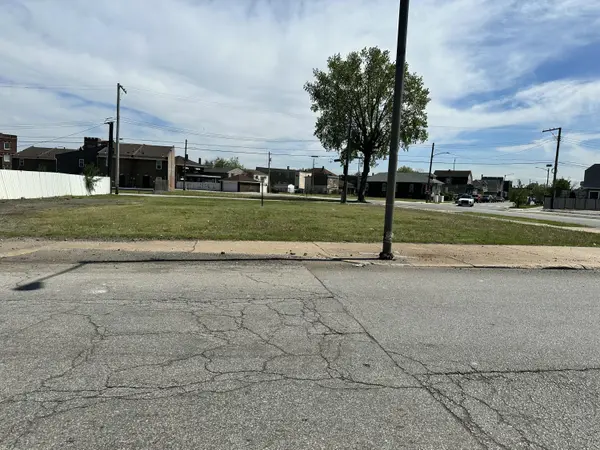 3469 Michigan AVE, East Chicago, IN 46312