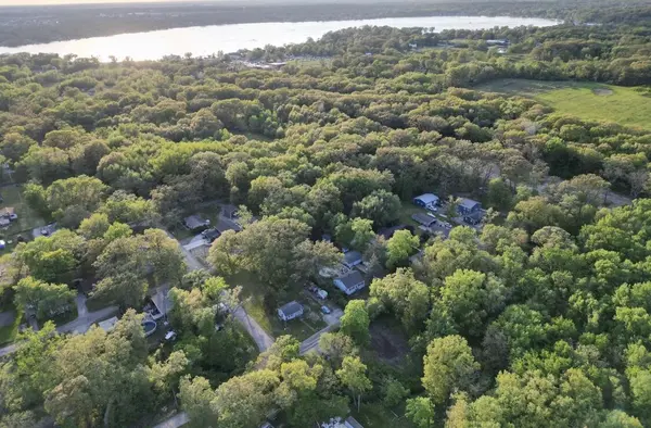 13947 Hobart ST, Cedar Lake, IN 46303