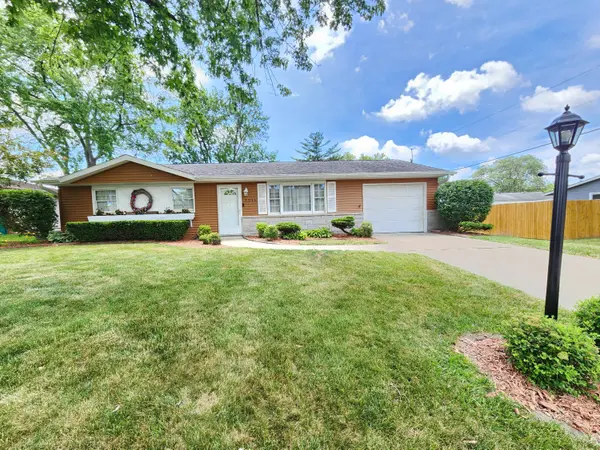 2933 79th PL, Merrillville, IN 46410
