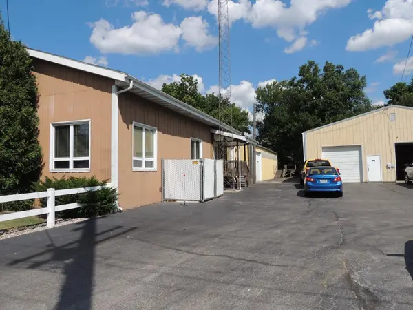 457 S Campbell ST, Valparaiso, IN 46385