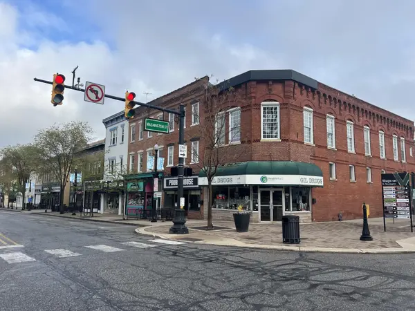 5 S Washington ST #325, Valparaiso, IN 46383