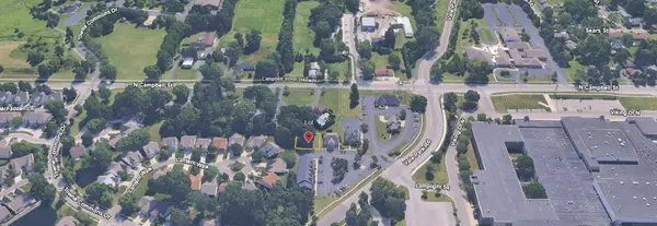 556 Vale Park RD, Valparaiso, IN 46385