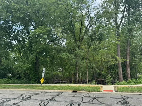0 Stonegate DR, Valparaiso, IN 46385