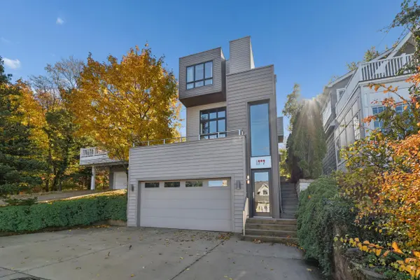 1909 Lake Shore Drive, Long Beach, IN 46360