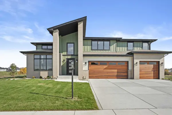 9935 Switch Grass LN, St. John, IN 46373