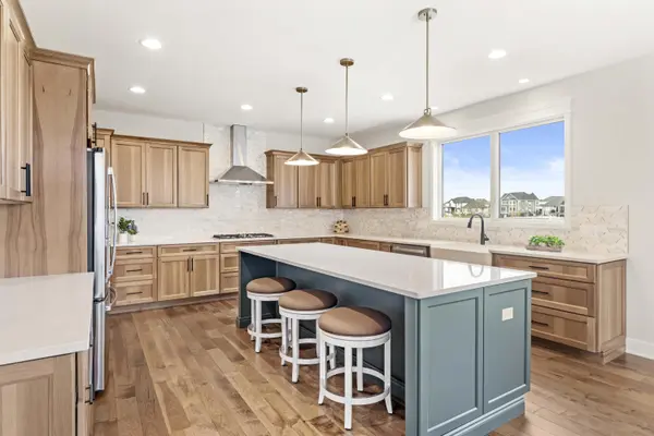 9935 Switch Grass LN, St. John, IN 46373