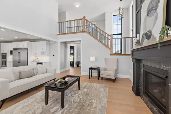 9645 Switch Grass LN, St. John, IN 46373