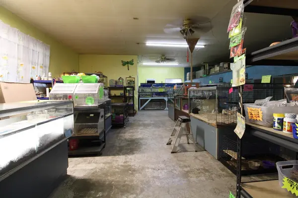 245 E Toto RD, Knox, IN 46534