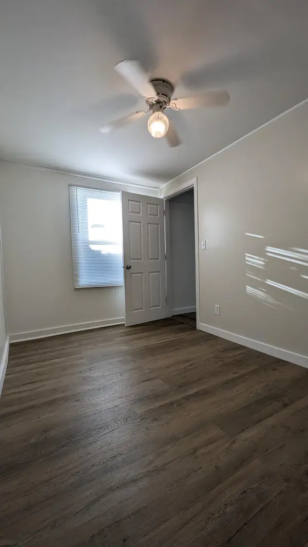 417 Roosevelt ST, La Porte, IN 46350