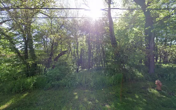 2089 Crisman RD, Portage, IN 46368