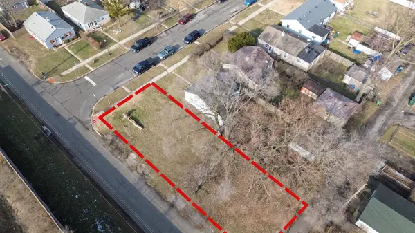 7627 Walnut AVE, Hammond, IN 46324