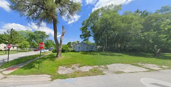 7627 Walnut AVE, Hammond, IN 46324