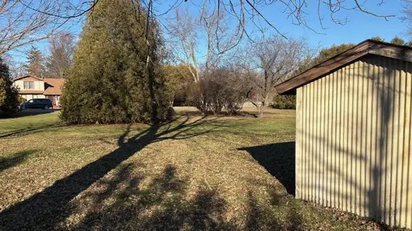 924 Fillmore ST, Shelby, IN 46377