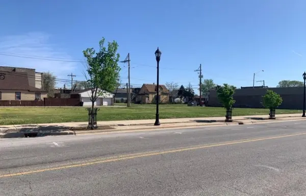 1804-16 Broadway, East Chicago, IN 46312