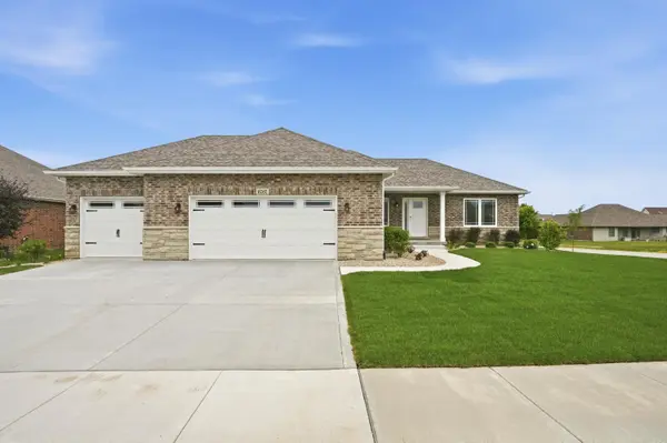 9360 W 106th Place, St. John, IN 46373
