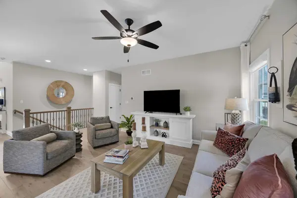 12718 Creekside Drive, Cedar Lake, IN 46303