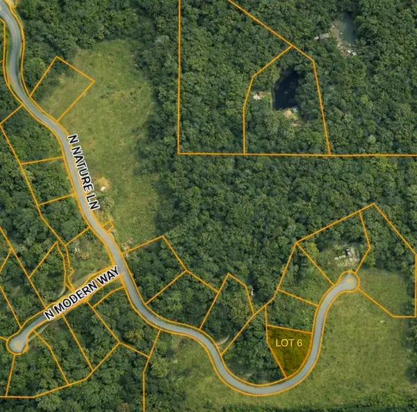 6869 N Nature Lane, La Porte, IN 46350