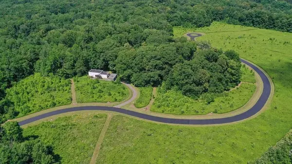 6854 N Nature Lane, La Porte, IN 46350