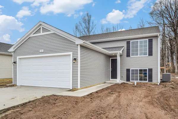 123 Mayfield DR, Michigan City, IN 46360