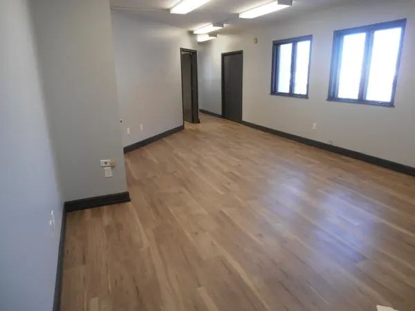 2550 Industrial DR #1, Highland, IN 46322