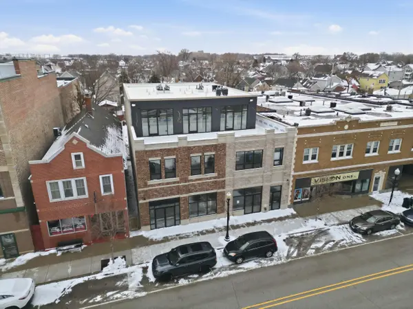 1540 119th Street #201, Whiting, IN 46394