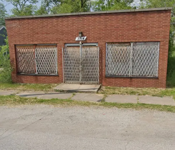 3906 W 11th AVE, Gary, IN 46404