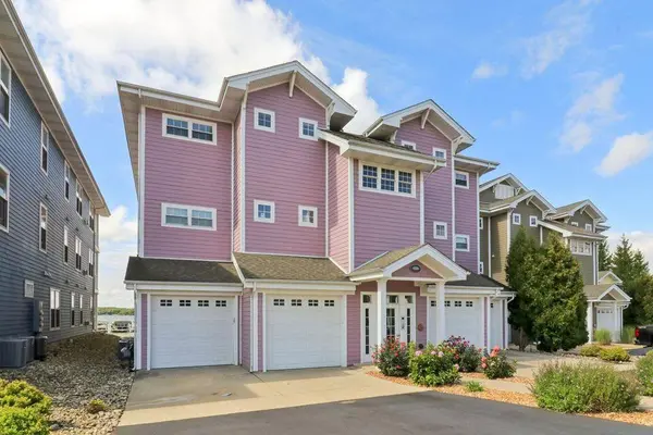 13236 Lake Shore DR #J-302, Cedar Lake, IN 46303
