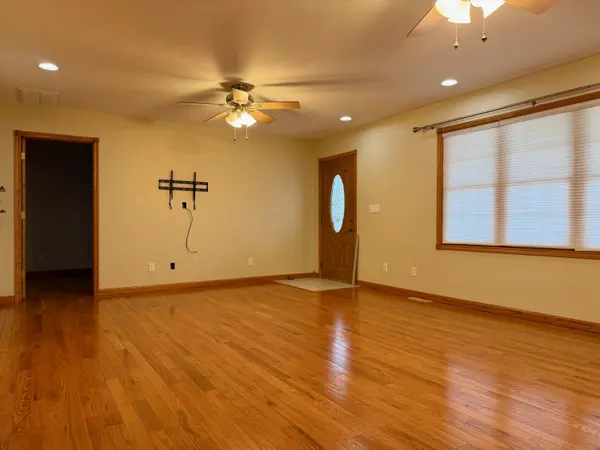 2110 E 700 S, North Judson, IN 46366