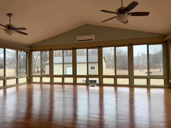 2110 E 700 S, North Judson, IN 46366
