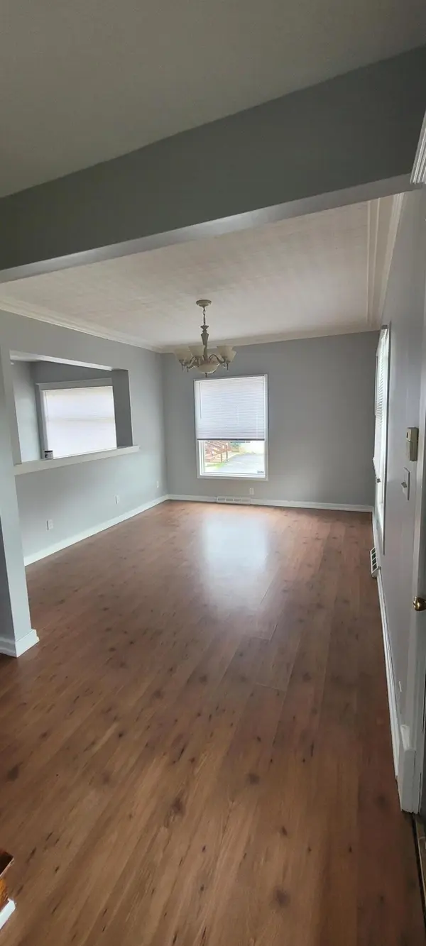 108-122 W Commercial Avenue, Lowell, IN 46356