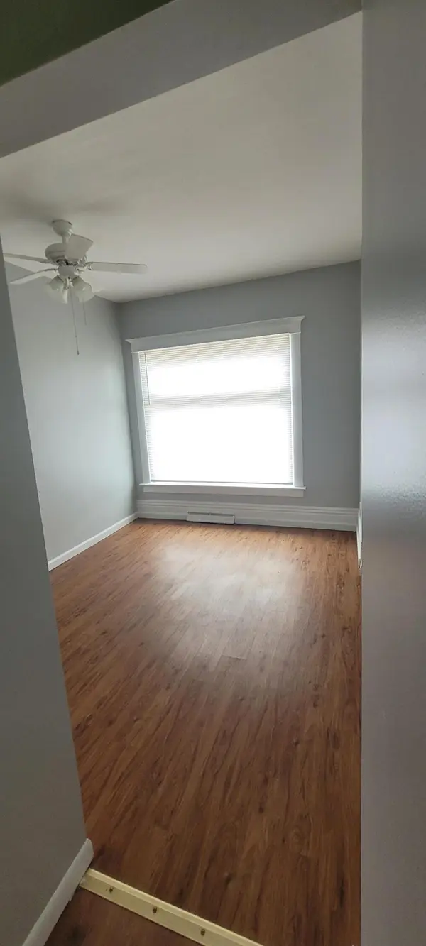 108-122 W Commercial Avenue, Lowell, IN 46356