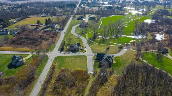 1271 Monterey DR, Chesterton, IN 46304