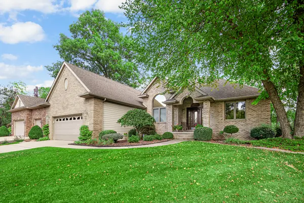 97 Scotscraig DR, Valparaiso, IN 46385
