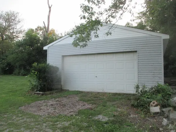 7424 W 140th PL, Cedar Lake, IN 46303