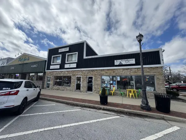 142 N Broad ST #1, Griffith, IN 46319