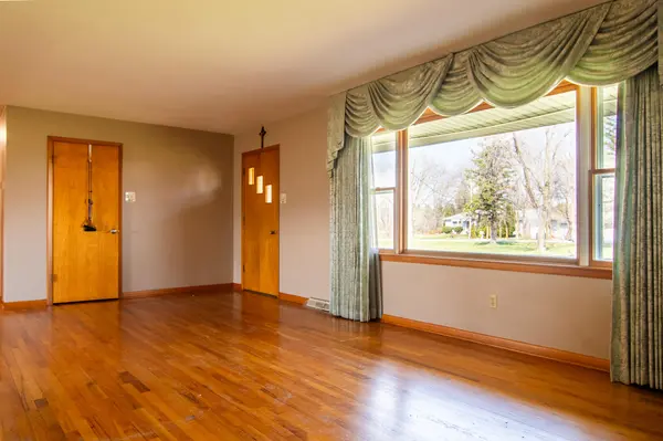 11408 W 157th AVE, Lowell, IN 46356
