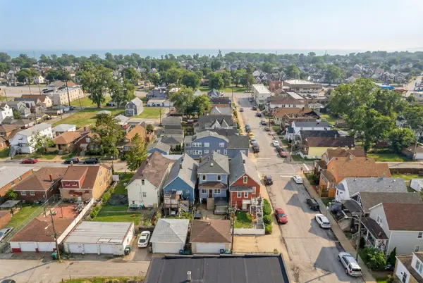 1758 Lincoln AVE, Whiting, IN 46394